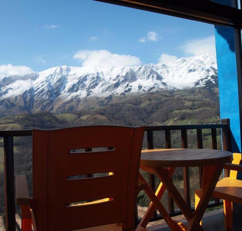 La Aldea Sonada Hotel Oviedo Bagian luar foto